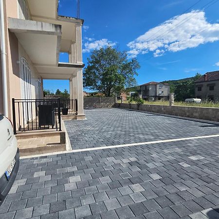 Boulevard Apartments Kotor Ngoại thất bức ảnh
