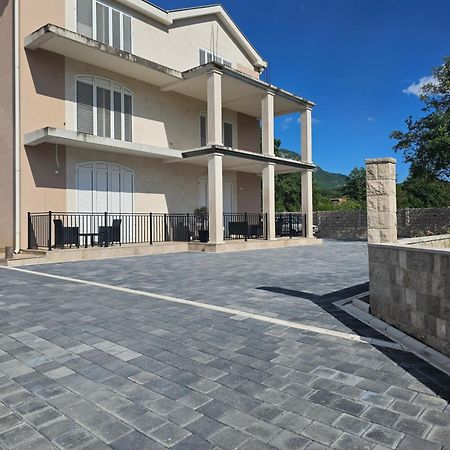 Boulevard Apartments Kotor Ngoại thất bức ảnh