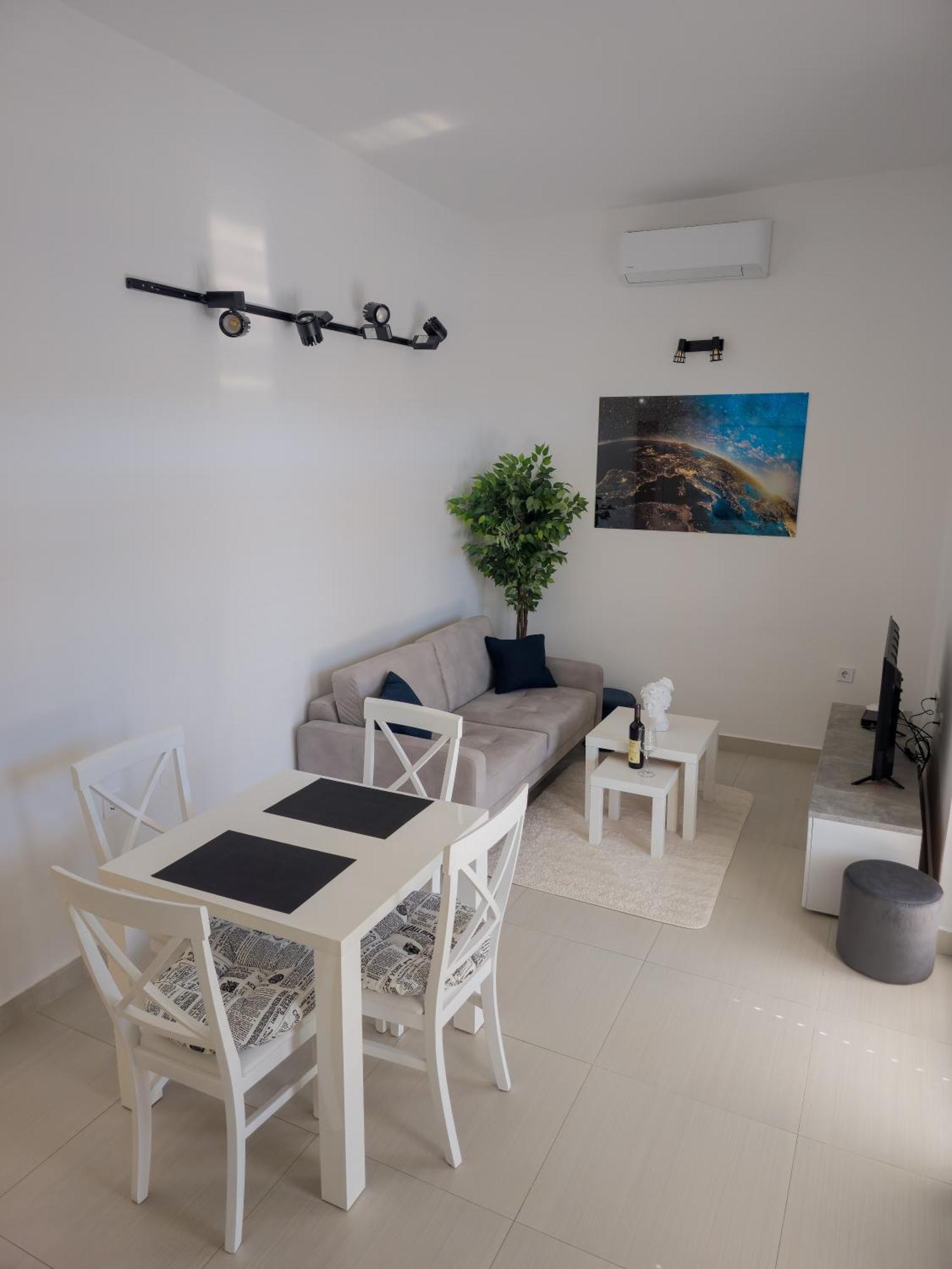 Boulevard Apartments Kotor Ngoại thất bức ảnh
