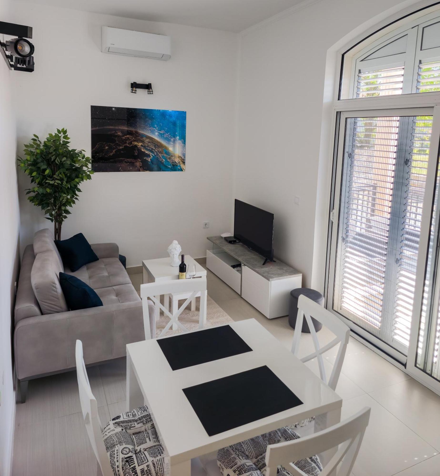 Boulevard Apartments Kotor Ngoại thất bức ảnh