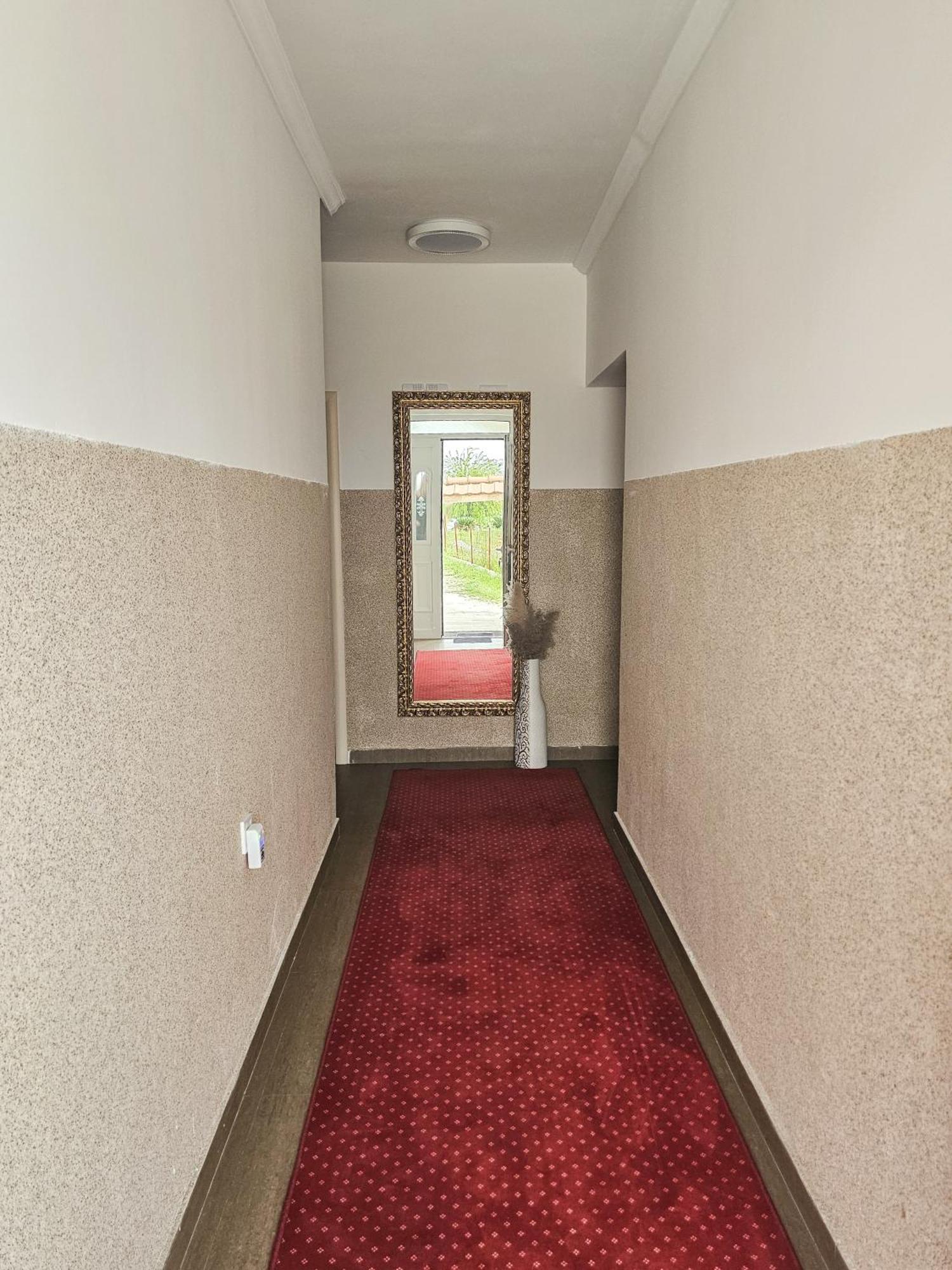 Boulevard Apartments Kotor Ngoại thất bức ảnh